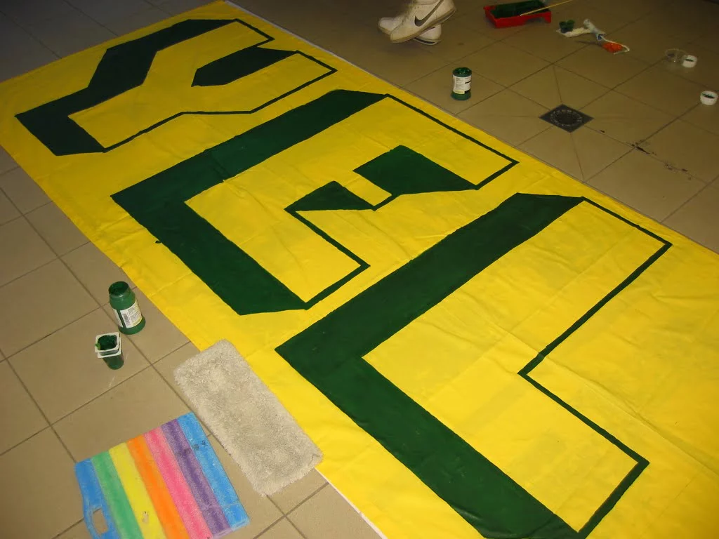 yellow-green-army