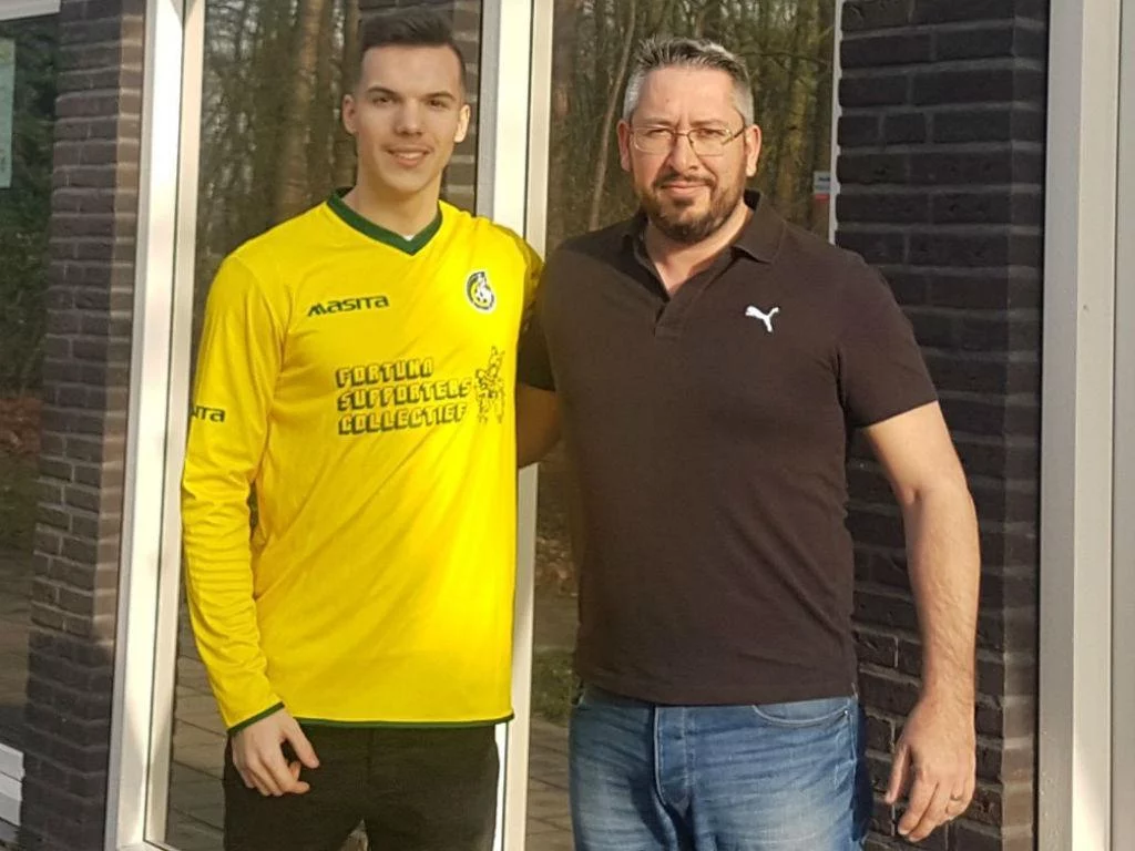Fortuna strikt Roemeense jeugdinternational