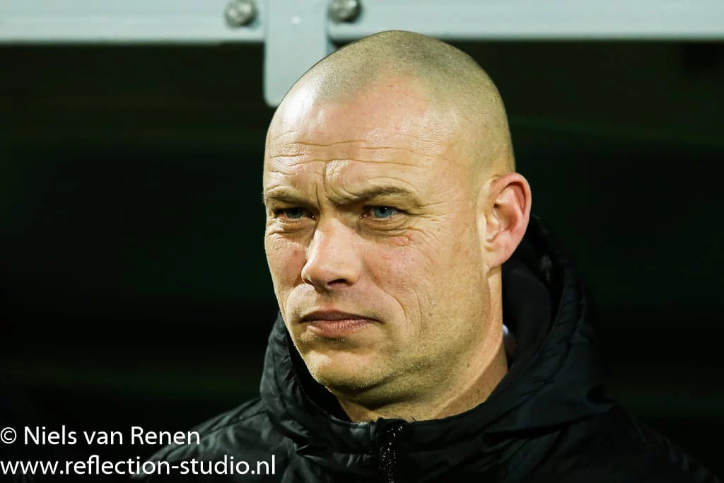 Hofland onder de pannen