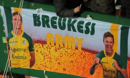 Bas Breukers tekent contract